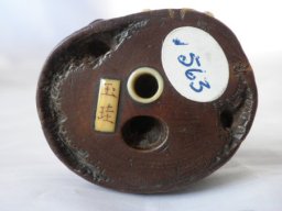 pb080011